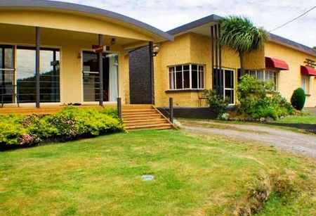Smugglers Rest - Hervey Bay Accommodation 1