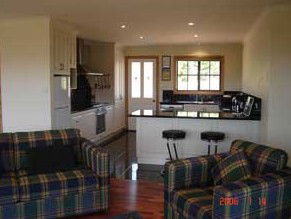 Richmond Valley Retreat - Hervey Bay Accommodation 1