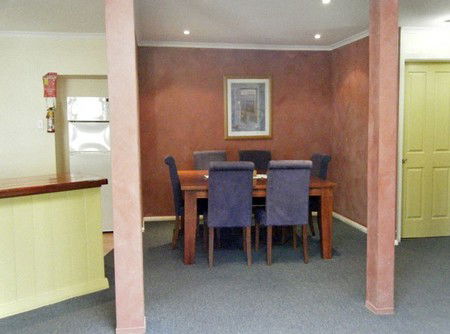 Strahan Holiday Retreat - Hervey Bay Accommodation 1