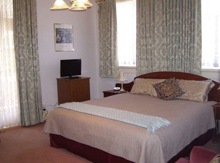 Glen Osborne House - Hervey Bay Accommodation 1