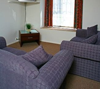 Fox And Hounds Inn - Hervey Bay Accommodation 2