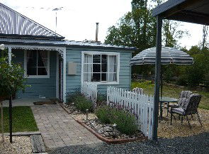 Westeria Cottage - Hervey Bay Accommodation 2
