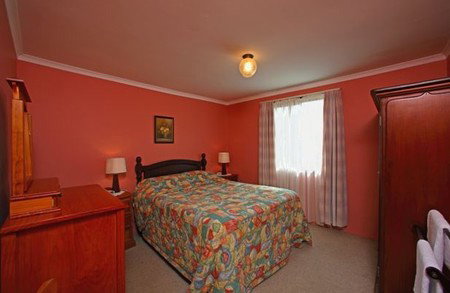 Pol And Pen Holiday Cottages - Tourism Hervey Bay 2