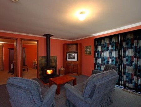 Pol And Pen Holiday Cottages - Tourism Hervey Bay 3