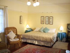 Elm Wood Classic Bed And Breakfast - Hervey Bay Accommodation 1