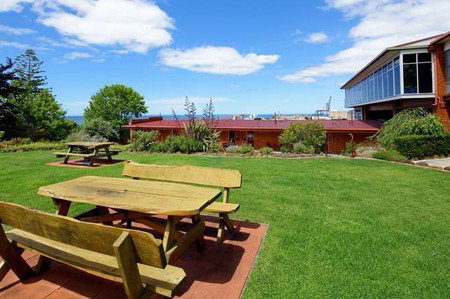 Wellers Inn - Hervey Bay Accommodation 3