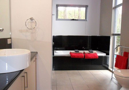 Ulverstone River Retreat - Hervey Bay Accommodation 1