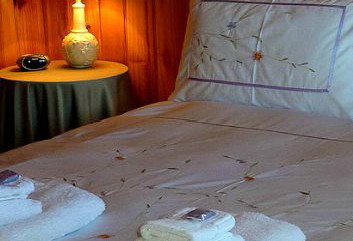 Hazelcreek Cottages - Hervey Bay Accommodation 2