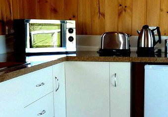 Hazelcreek Cottages - Hervey Bay Accommodation 4