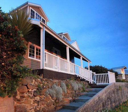 The Ark Stanley - Tourism Hervey Bay 2