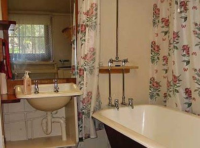 McCauley's Cottage - Tourism Hervey Bay 5