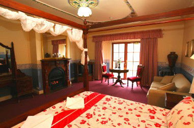 Hatchers Richmond Manor - Hervey Bay Accommodation 3