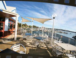 Beauty Point Waterfront Hotel - Hervey Bay Accommodation 3