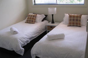 Old Pier Apartments - Hervey Bay Accommodation 2