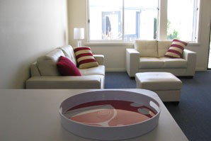 Old Pier Apartments - Hervey Bay Accommodation 3