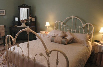 Mrs Currie's House B&B - Hervey Bay Accommodation 1