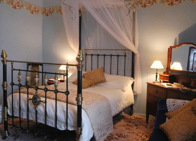 Mrs Currie's House B&B - Hervey Bay Accommodation 4