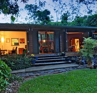 Cow Bay Homestay Bed and Breakfast - Hervey Bay Accommodation