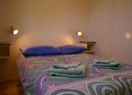 Ashs Holiday Units And Cafe - Tourism Hervey Bay 2