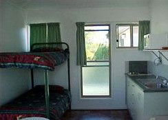 Gee Dees Family Cabins - Hervey Bay Accommodation 5