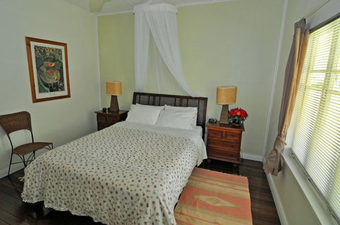 Cairns Holiday Homes Wilks House - Hervey Bay Accommodation 3