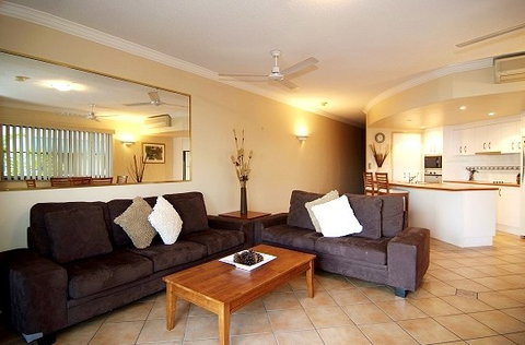 Mediterranean Beachfront Apartments - Hervey Bay Accommodation 1