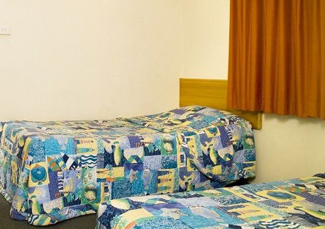 Tropical Queenslander - Hervey Bay Accommodation 3