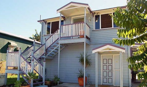 Cairns Sharehouse - Hervey Bay Accommodation 2