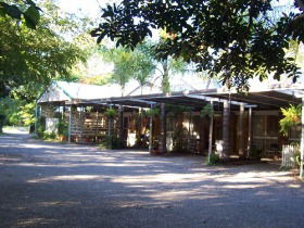 Beerwah Motor Lodge - Hervey Bay Accommodation 0