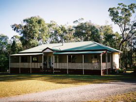 Applegarth Bed And Breakfast - Hervey Bay Accommodation 0