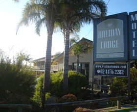 Holiday Lodge Motor Inn - Hervey Bay Accommodation 0