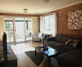The Beach Retreat - Hervey Bay Accommodation 0