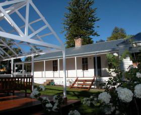 The Cottage - Berry - Hervey Bay Accommodation 0
