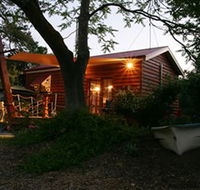 Ballarat Cottages - Tourism Hervey Bay