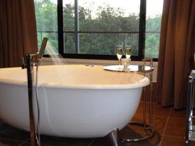 Melawondi Spring Retreat - Hervey Bay Accommodation 0