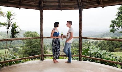 Artisan Spa Views Bed And Breakfast Cottage - Tourism Hervey Bay 3