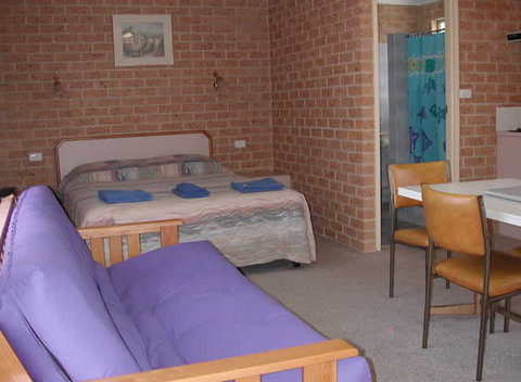 Huskisson Bayside Resort - Hervey Bay Accommodation 1
