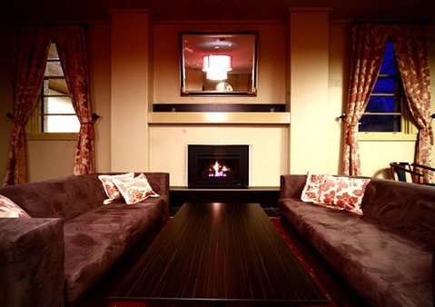 Kingston Hotel - Hervey Bay Accommodation 1