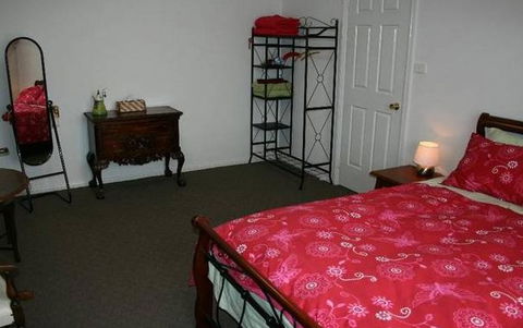 Christmas Tree Cottage - Hervey Bay Accommodation 1