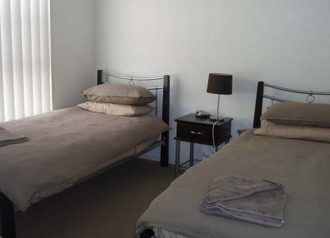 Braddon Element Apartment - Hervey Bay Accommodation 2