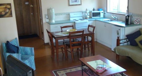 Avoca Cottages - Tourism Hervey Bay 2