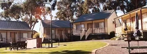 Avoca Cottages - Tourism Hervey Bay 5
