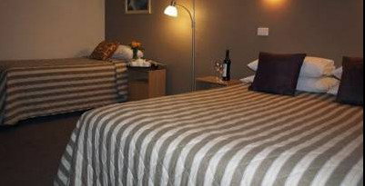 Barkly Motor Lodge - Hervey Bay Accommodation 4