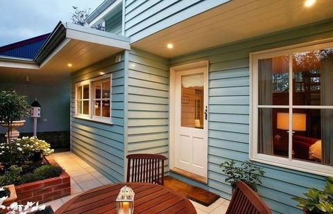 Blue Haven Cottage - Hervey Bay Accommodation 1