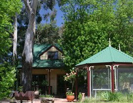 Ballarat Cottages - Hervey Bay Accommodation 2