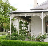 Camellia Cottage Bed  Breakfast - Hervey Bay Accommodation