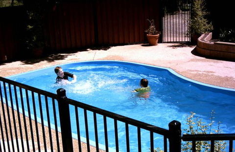 Castlemaine Central Cabin & Van Park - Tourism Hervey Bay 3