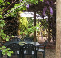 Emeu Inn Bed  Breakfast - Hervey Bay Accommodation