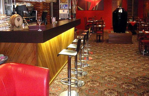 Bristol Hill Motor Inn & Peppas Licensed Restaurant - Tourism Hervey Bay 3