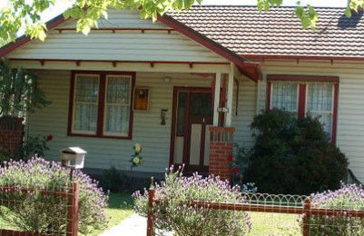 Talbot Street Stop Over - Hervey Bay Accommodation 4